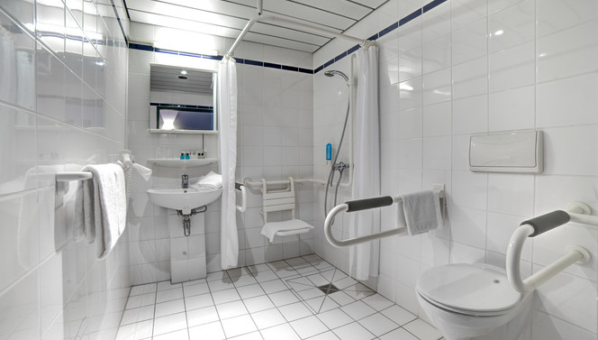 Standaard mindervaliden kamer badkamer