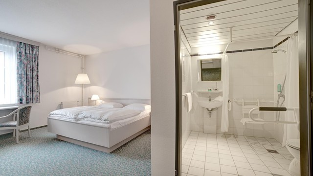 Standard behindertengerechtes Zimmer